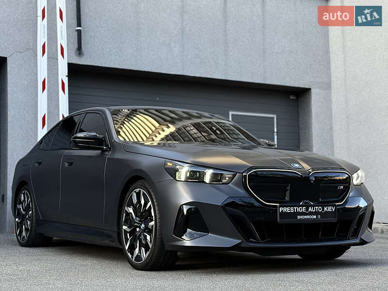 Седан BMW i5 2023 в Киеве фото 12 Седан BMW i5 2023 в Киеве