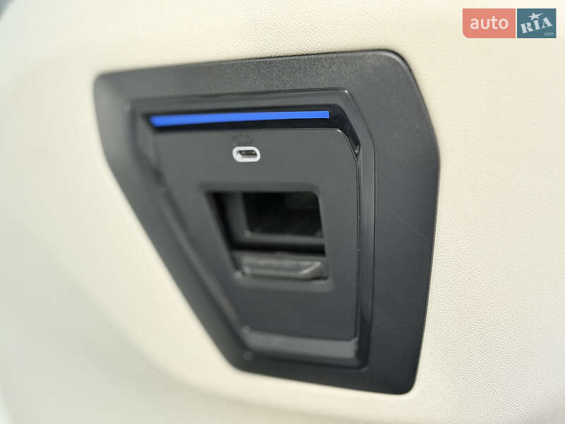 Седан BMW i5 2023 в Киеве фото 53 Седан BMW i5 2023 в Киеве