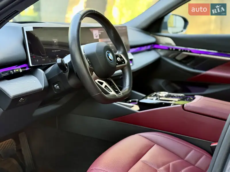 BMW i5 2024 VIN LBV51FM06RSD48337 фото оголошення 30 з 53