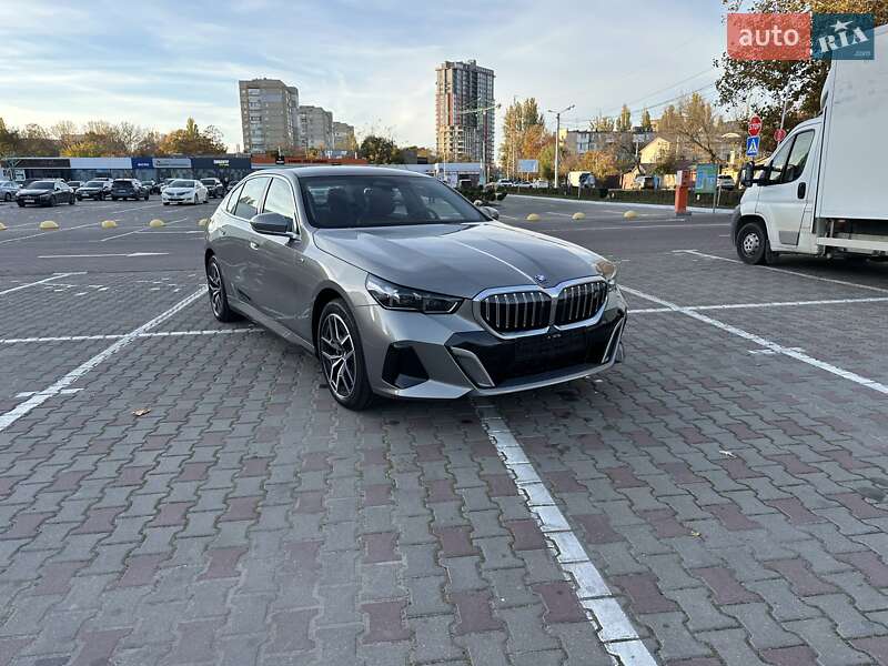Седан BMW i5 2024 в Одессе