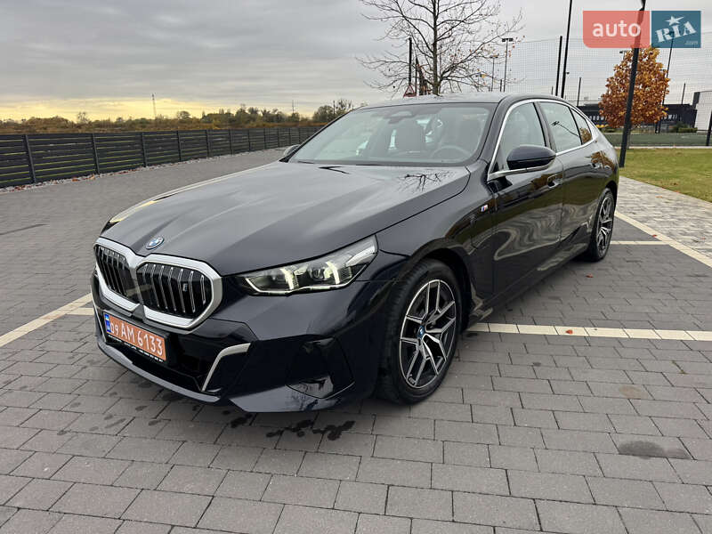 Седан BMW i5 2024 в Мукачевому