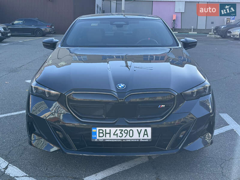 Седан BMW i5 2023 в Киеве фото 7 Седан BMW i5 2023 в Киеве