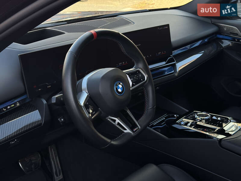 Седан BMW i5 2023 в Киеве фото 18 Седан BMW i5 2023 в Киеве