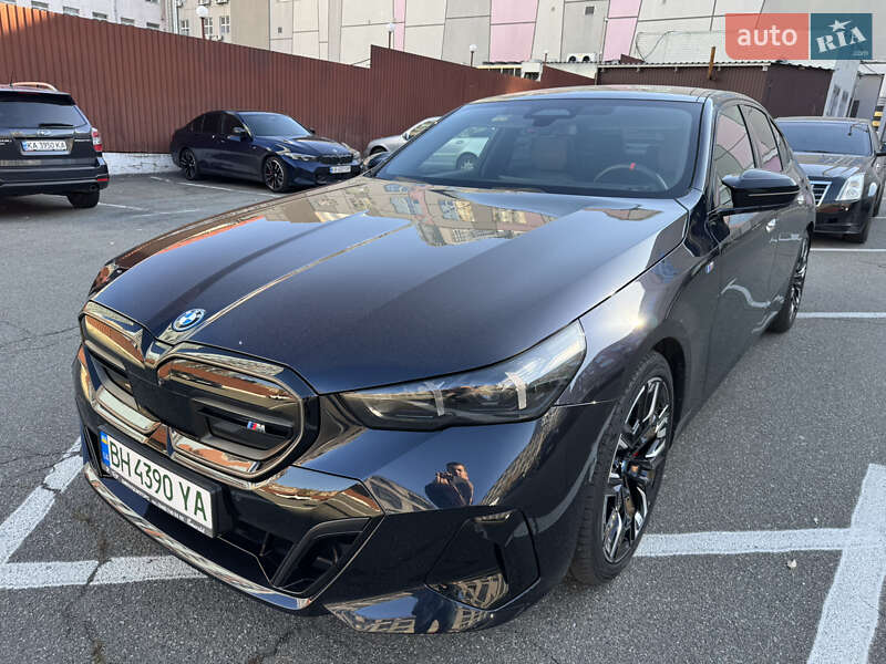 Седан BMW i5 2023 в Киеве фото 35 Седан BMW i5 2023 в Киеве