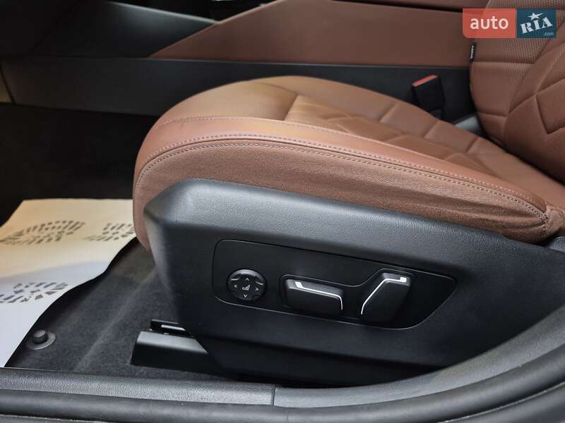 Седан BMW i5 2024 в Шевченково