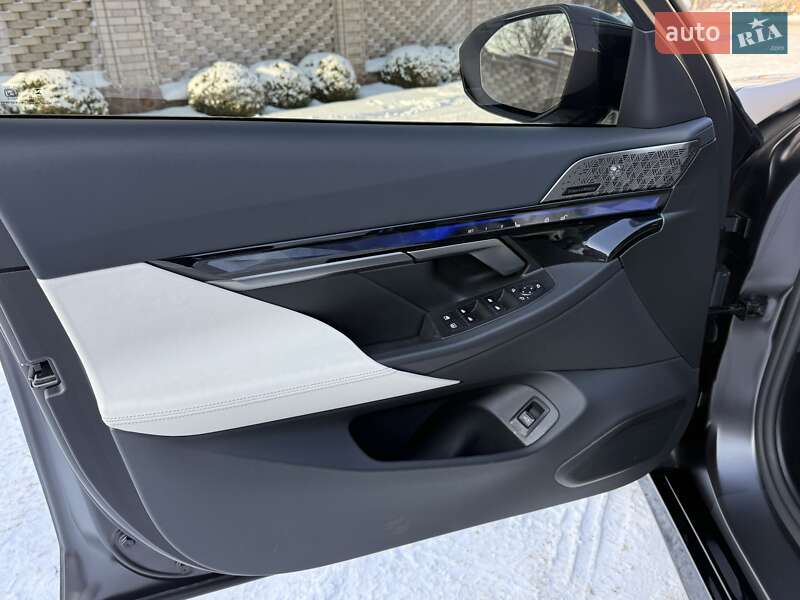 Седан BMW i5 2023 в Виннице фото 20 Седан BMW i5 2023 в Виннице