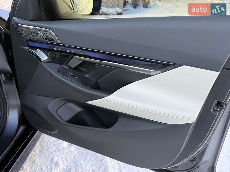 Седан BMW i5 2023 в Виннице фото 33 Седан BMW i5 2023 в Виннице