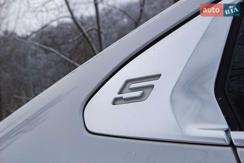 Седан BMW i5 2024 в Киеве