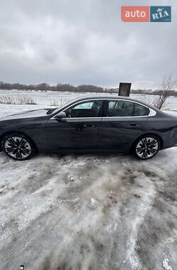 Седан BMW i5 2024 в Ковеле