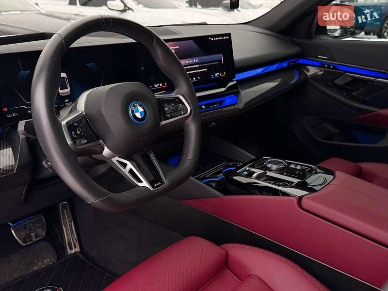 Седан BMW i5 2024 в Харькове