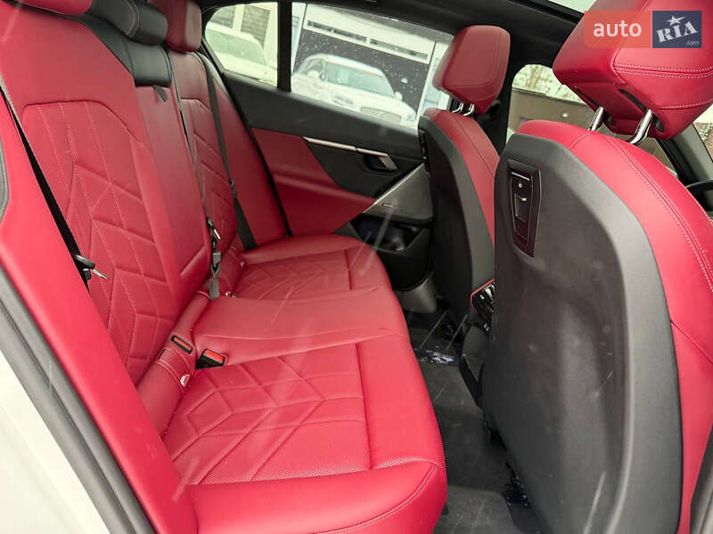 Седан BMW i5 2024 в Харькове