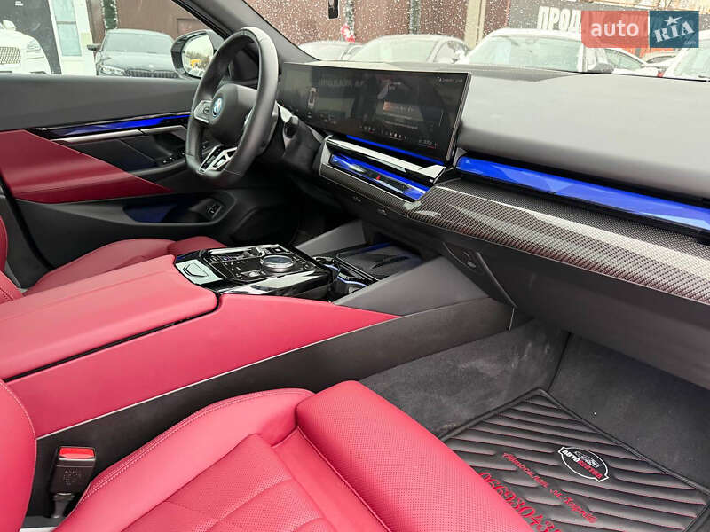 Седан BMW i5 2024 в Харькове