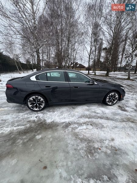 Седан BMW i5 2024 в Ковеле