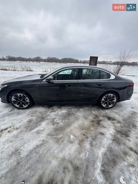 Седан BMW i5 2024 в Ковеле