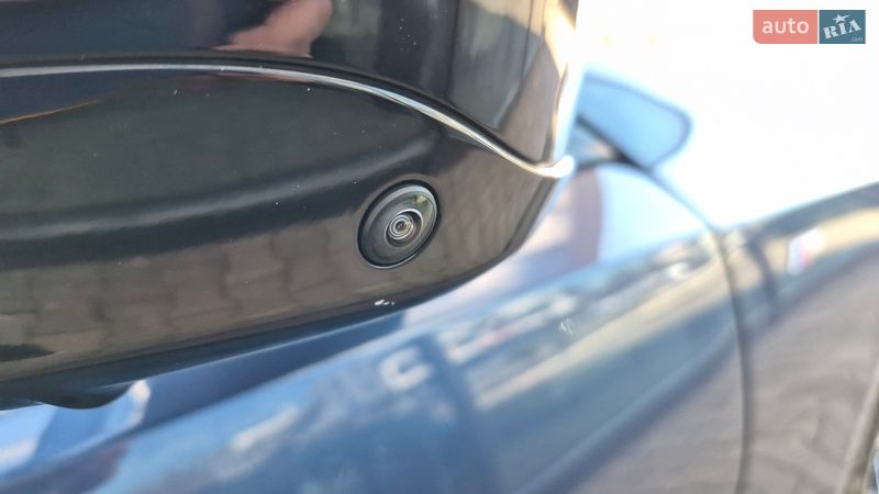 Седан BMW i5 2023 в Хмельницком