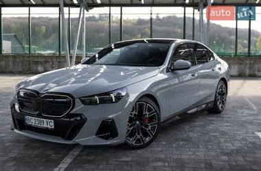 Седан BMW i5 2023 в Львові