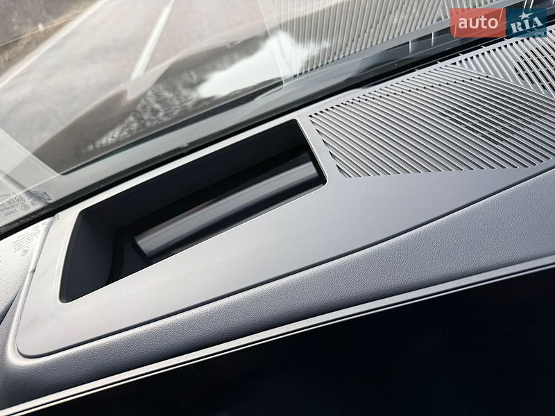 Седан BMW i5 2024 в Луцке