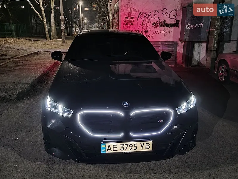 BMW i5 2023