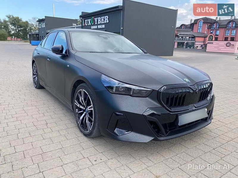 BMW i5