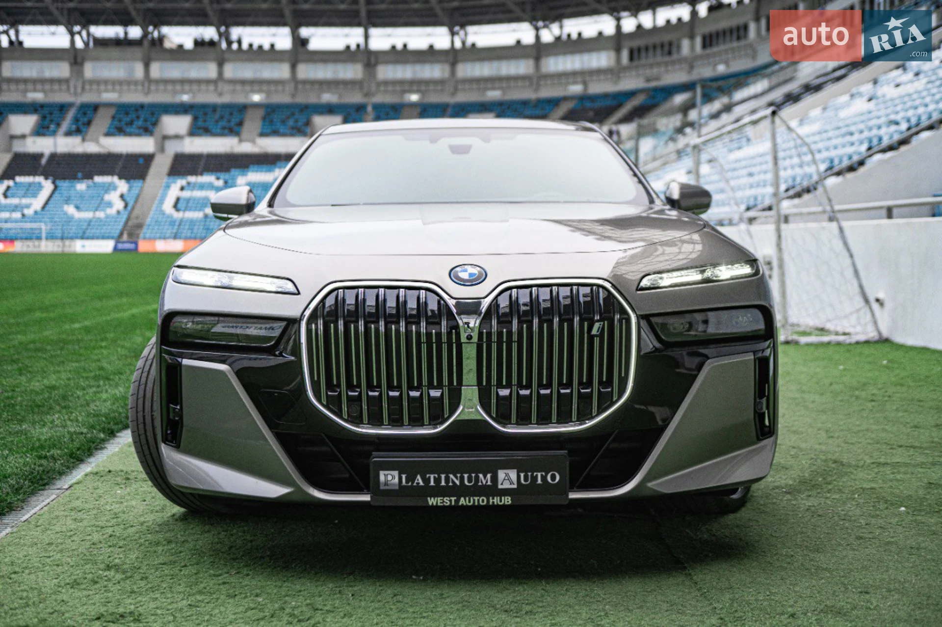 2023 BMW i7 - мініатюра 6