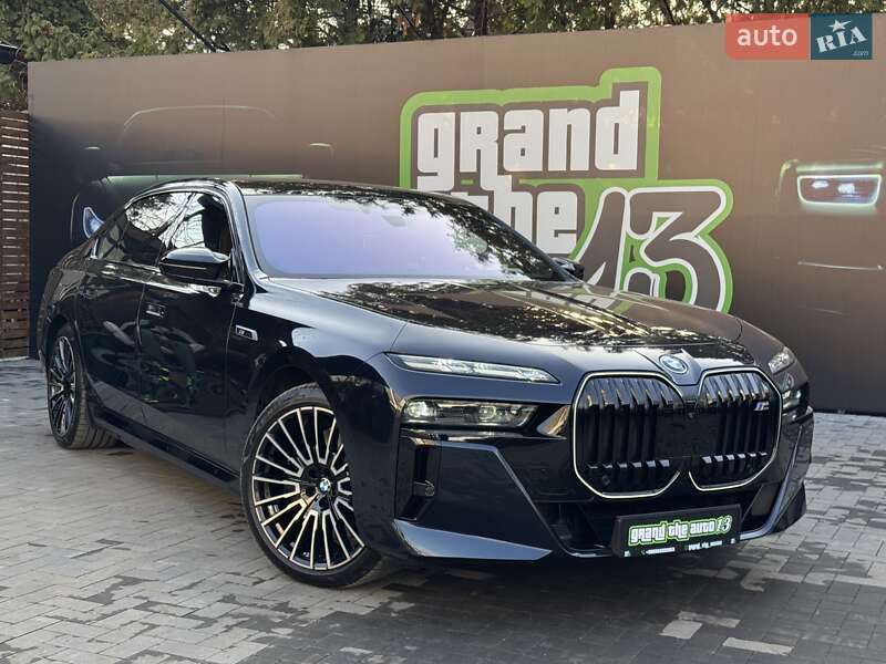 BMW i7 2024