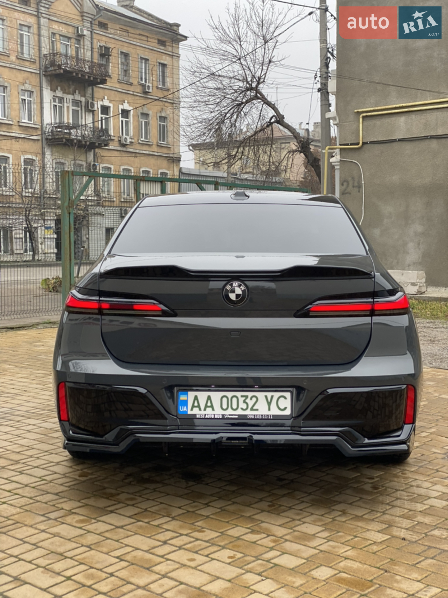2022 BMW i7 - мініатюра 22