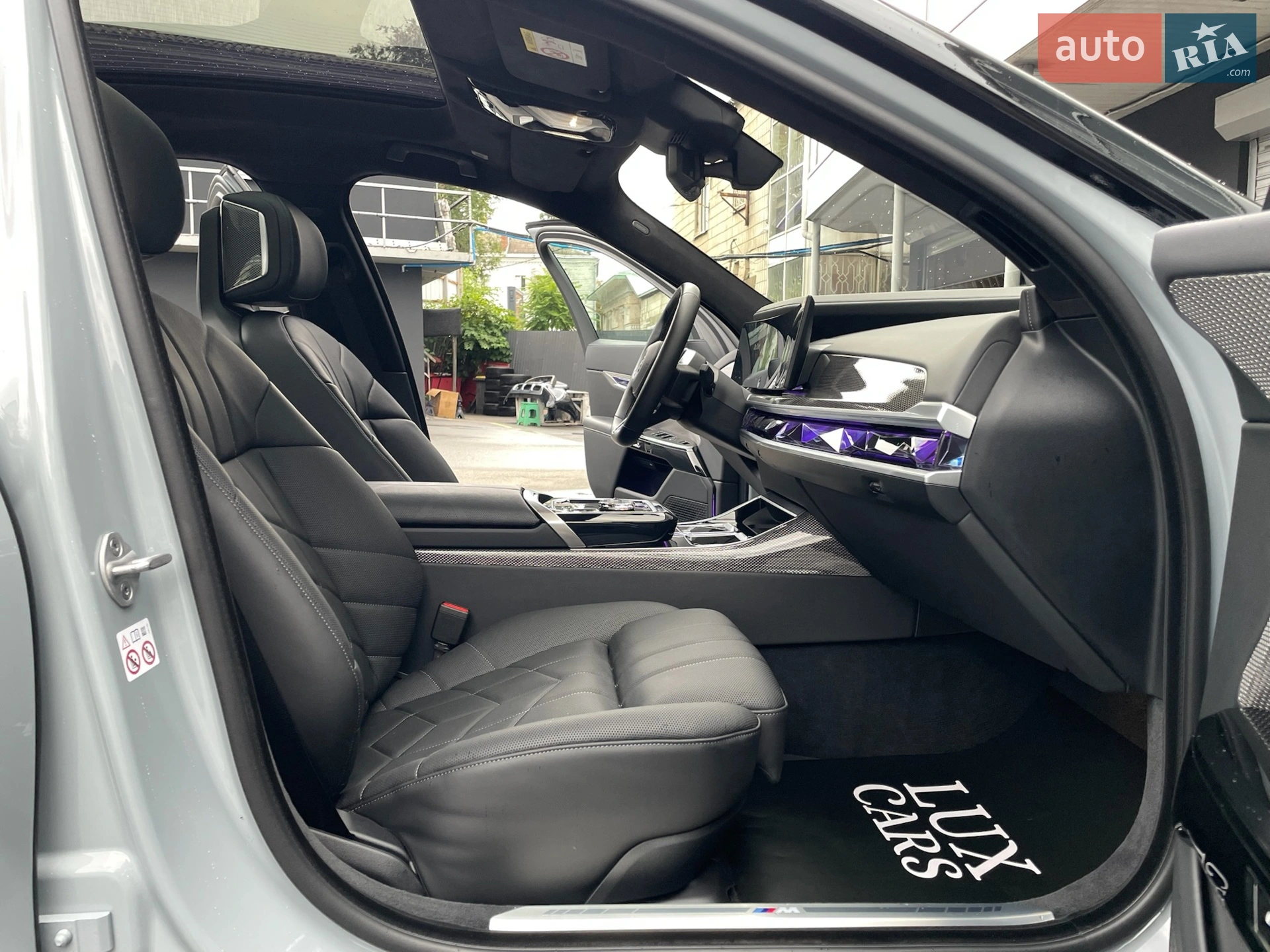 2023 BMW i7 - мініатюра 53