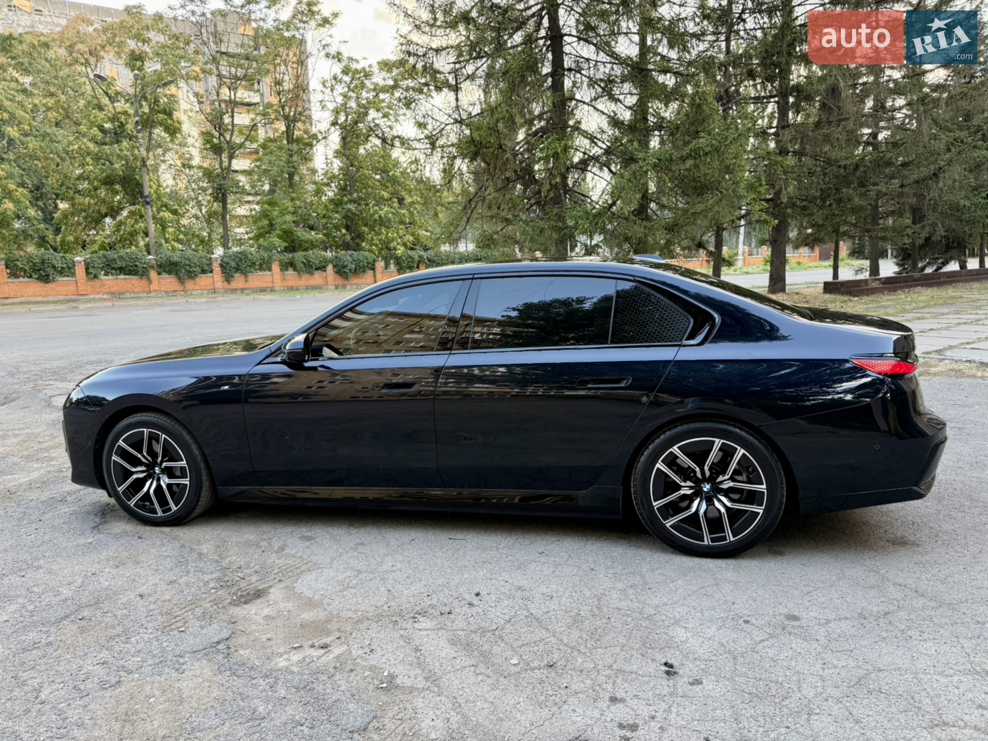 2024 BMW i7 - мініатюра 8