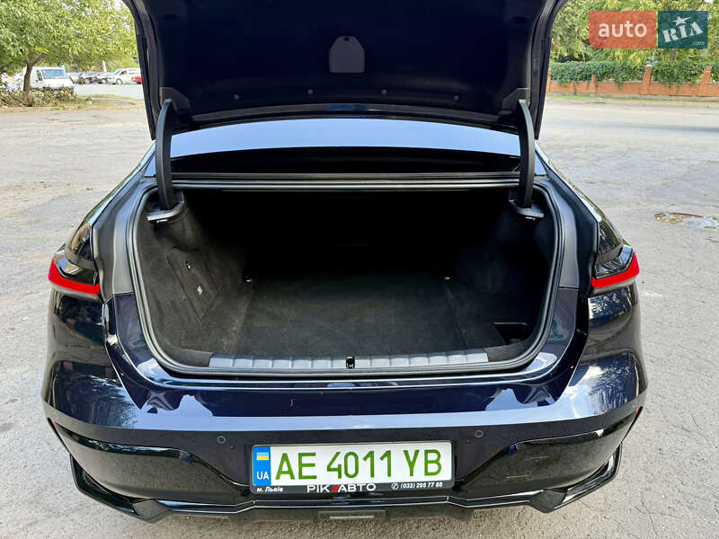Седан BMW i7 2024 в Кривому Розі фото 27 Седан BMW i7 2024 в Кривому Розі