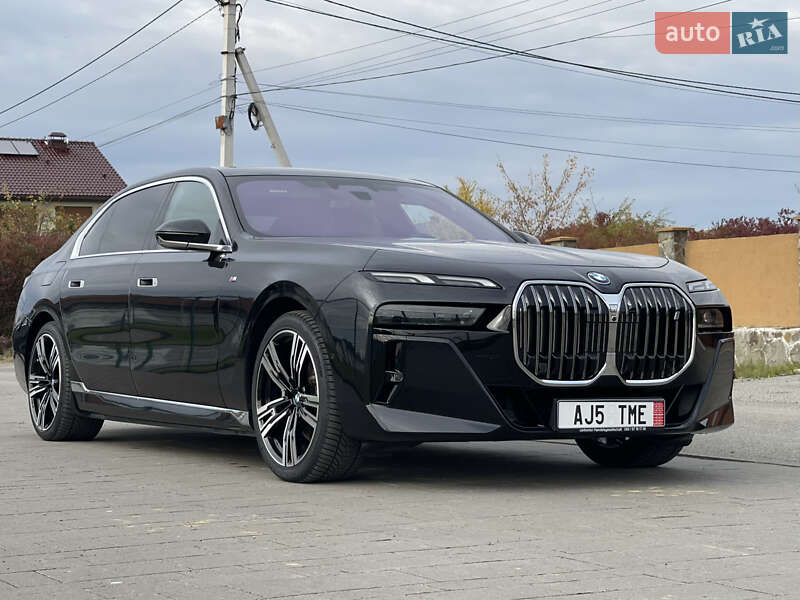 Седан BMW i7 2024 в Ужгороде фото 15 Седан BMW i7 2024 в Ужгороде