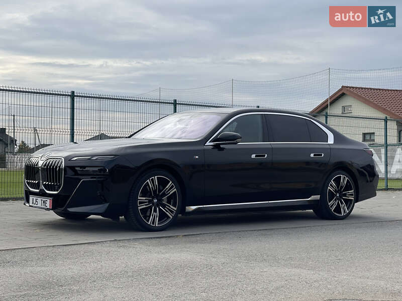 Седан BMW i7 2024 в Ужгороде фото 21 Седан BMW i7 2024 в Ужгороде