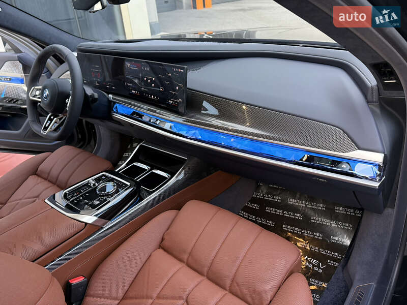Седан BMW i7 2025 в Киеве фото 53 Седан BMW i7 2025 в Киеве