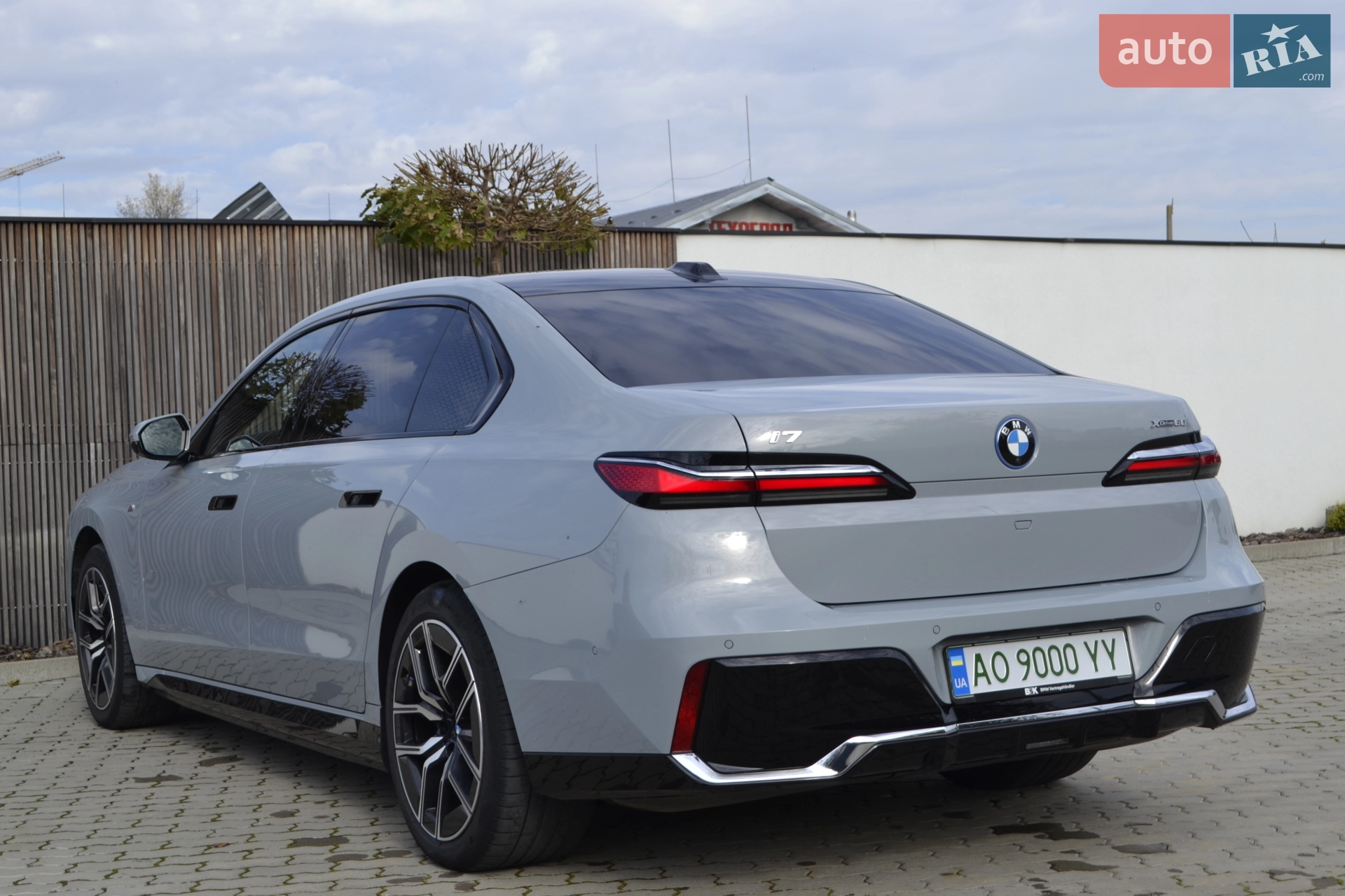 2022 BMW i7 - мініатюра 25