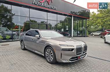 Седан BMW i7 2023 в Одессе