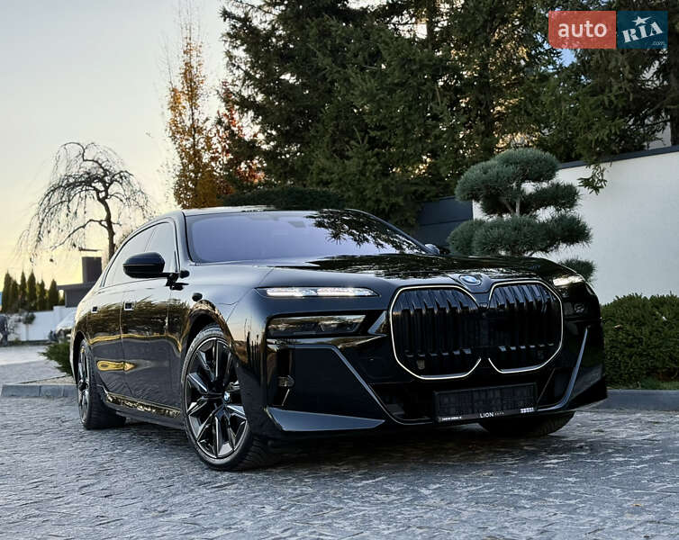 BMW i7 2022