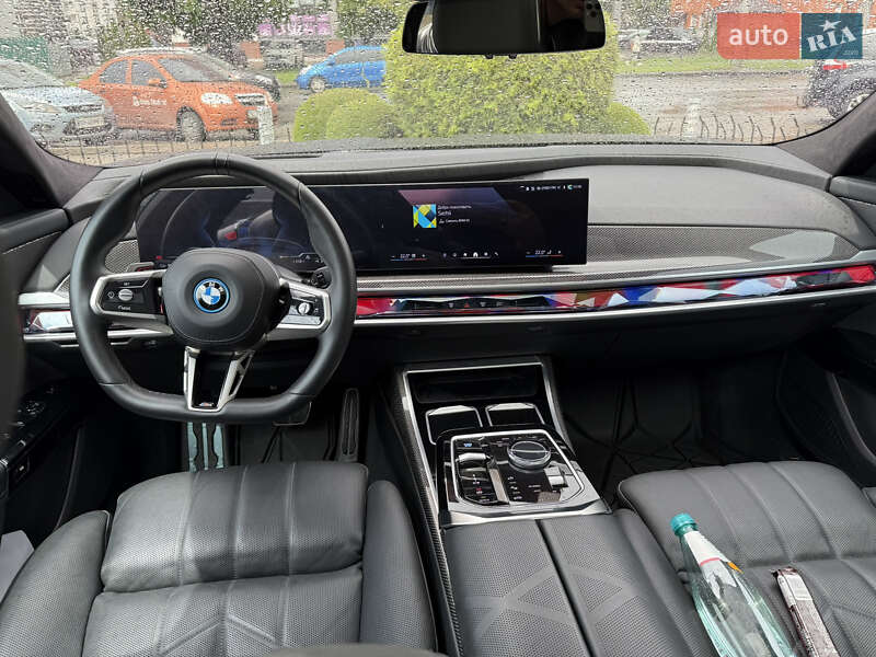 Седан BMW i7 2022 в Хмельницком фото 16 Седан BMW i7 2022 в Хмельницком