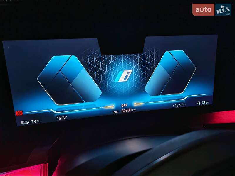 Седан BMW i7 2023 в Киеве фото 18 Седан BMW i7 2023 в Киеве