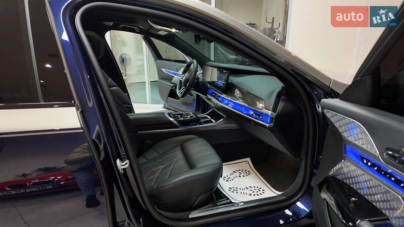 Седан BMW i7 2022 в Львове фото 42 Седан BMW i7 2022 в Львове