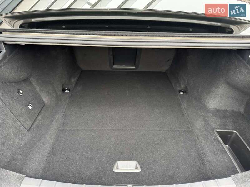 Седан BMW i7 2024 в Хмельницком