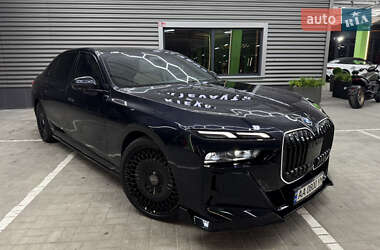 Седан BMW i7 2023 в Києві
