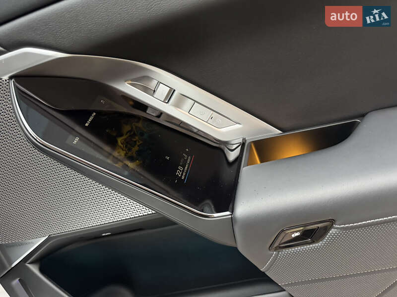 Седан BMW i7 2023 в Вінниці
