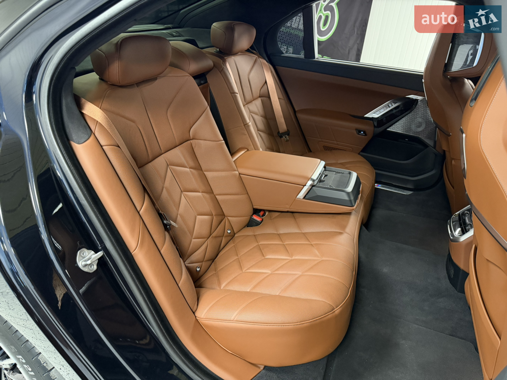 2024 BMW i7 - мініатюра 52