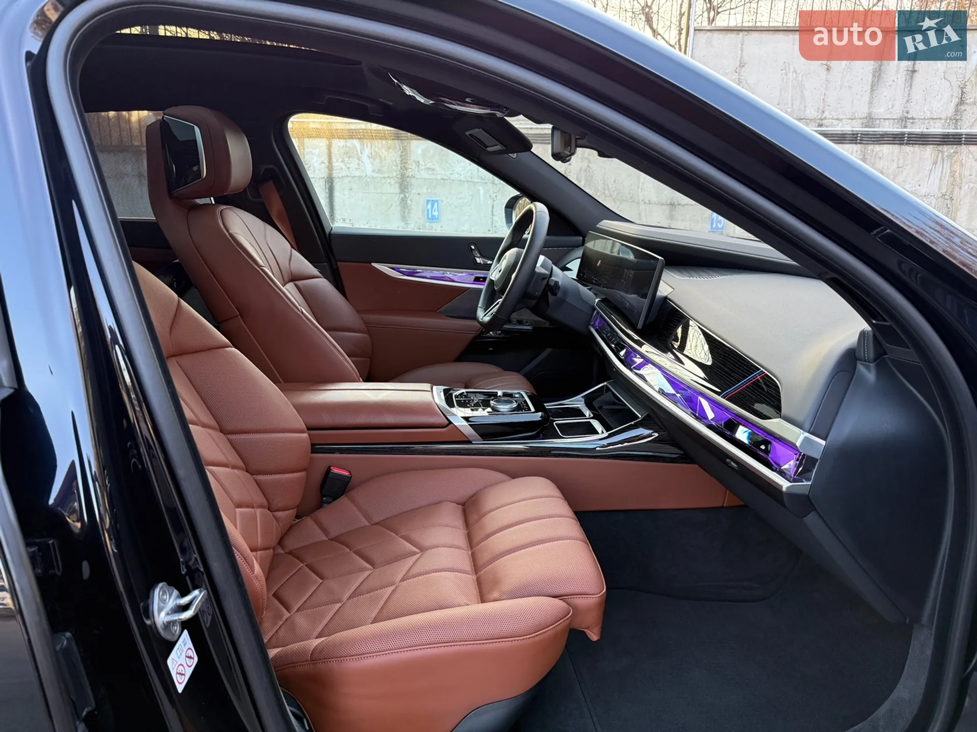 2024 BMW i7 - мініатюра 18