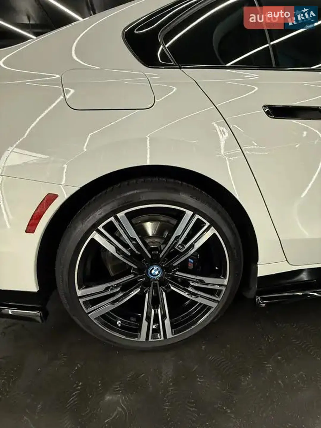 2023 BMW i7 - мініатюра 10
