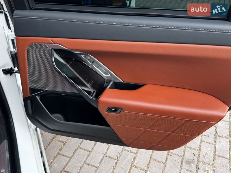 Седан BMW i7 2023 в Києві фото 20 Седан BMW i7 2023 в Києві