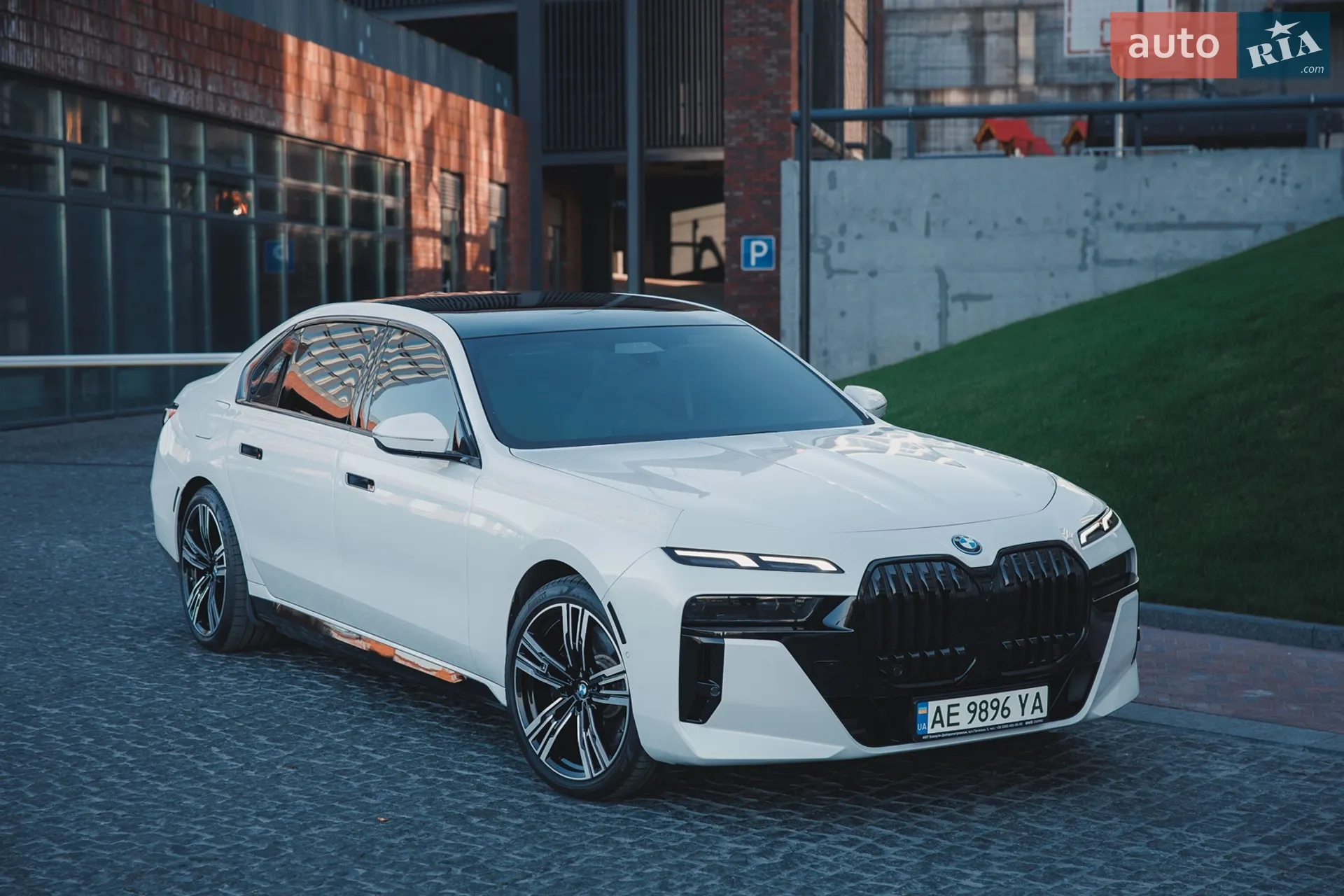 2023 BMW i7 - мініатюра 4