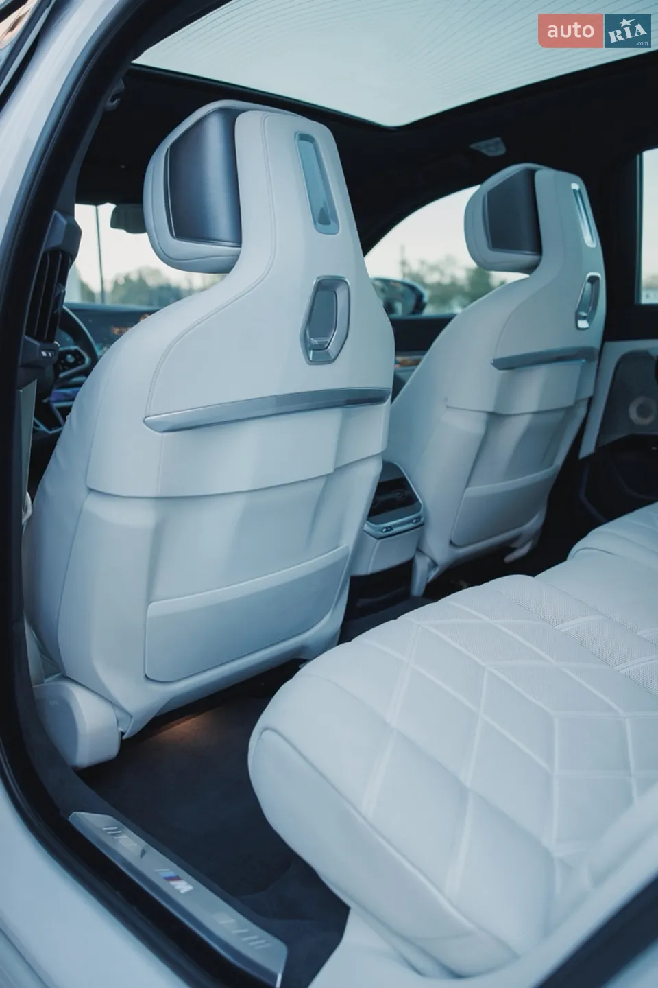 2023 BMW i7 - мініатюра 33