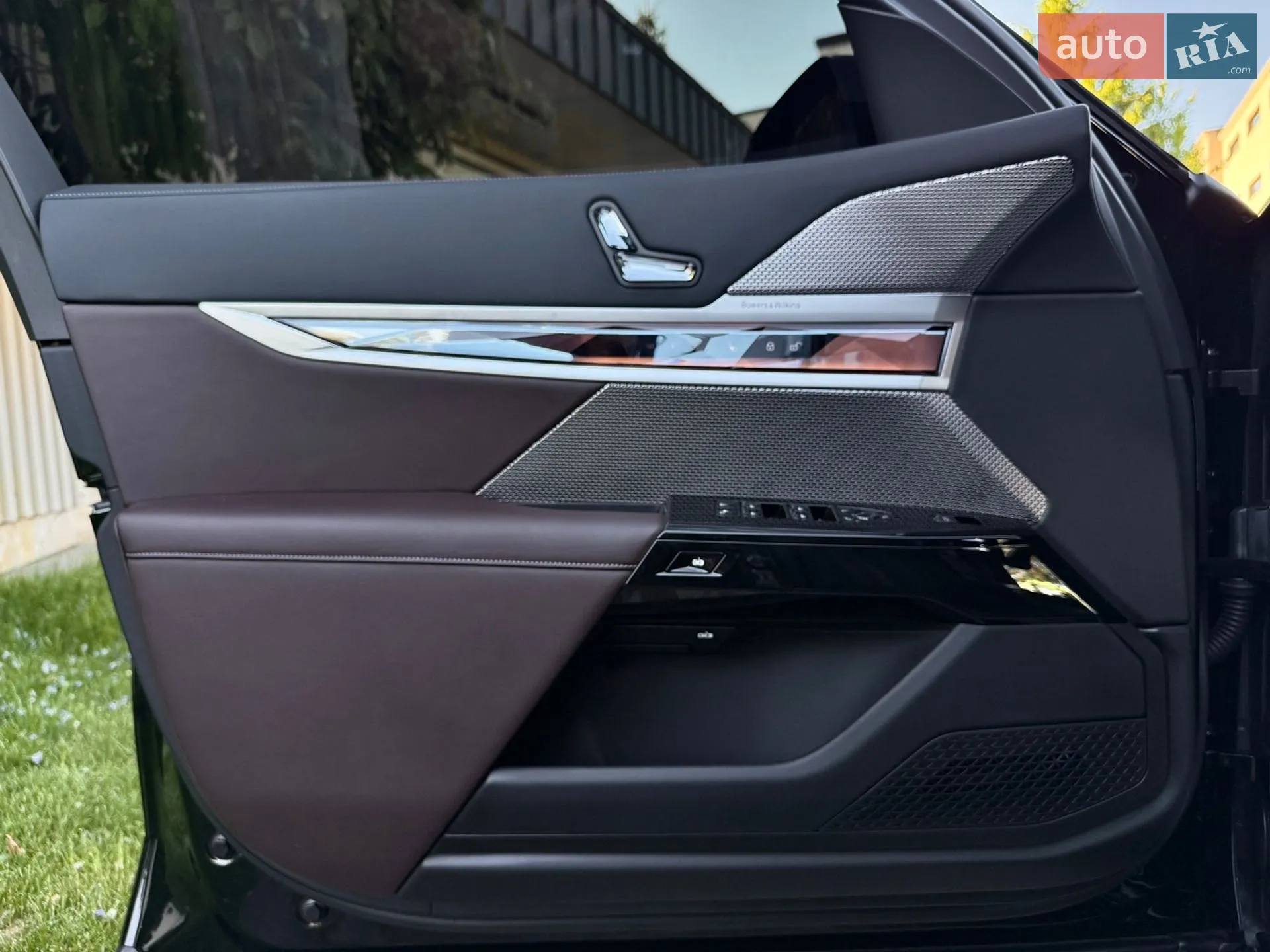 2023 BMW i7 - мініатюра 25