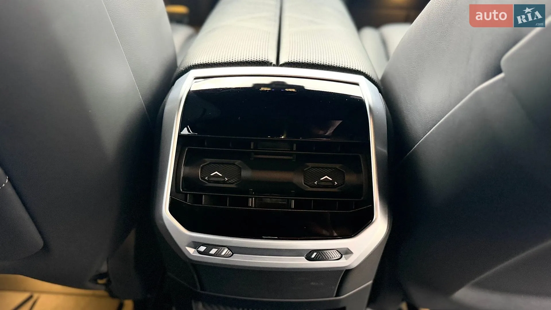 2022 BMW i7 - мініатюра 63