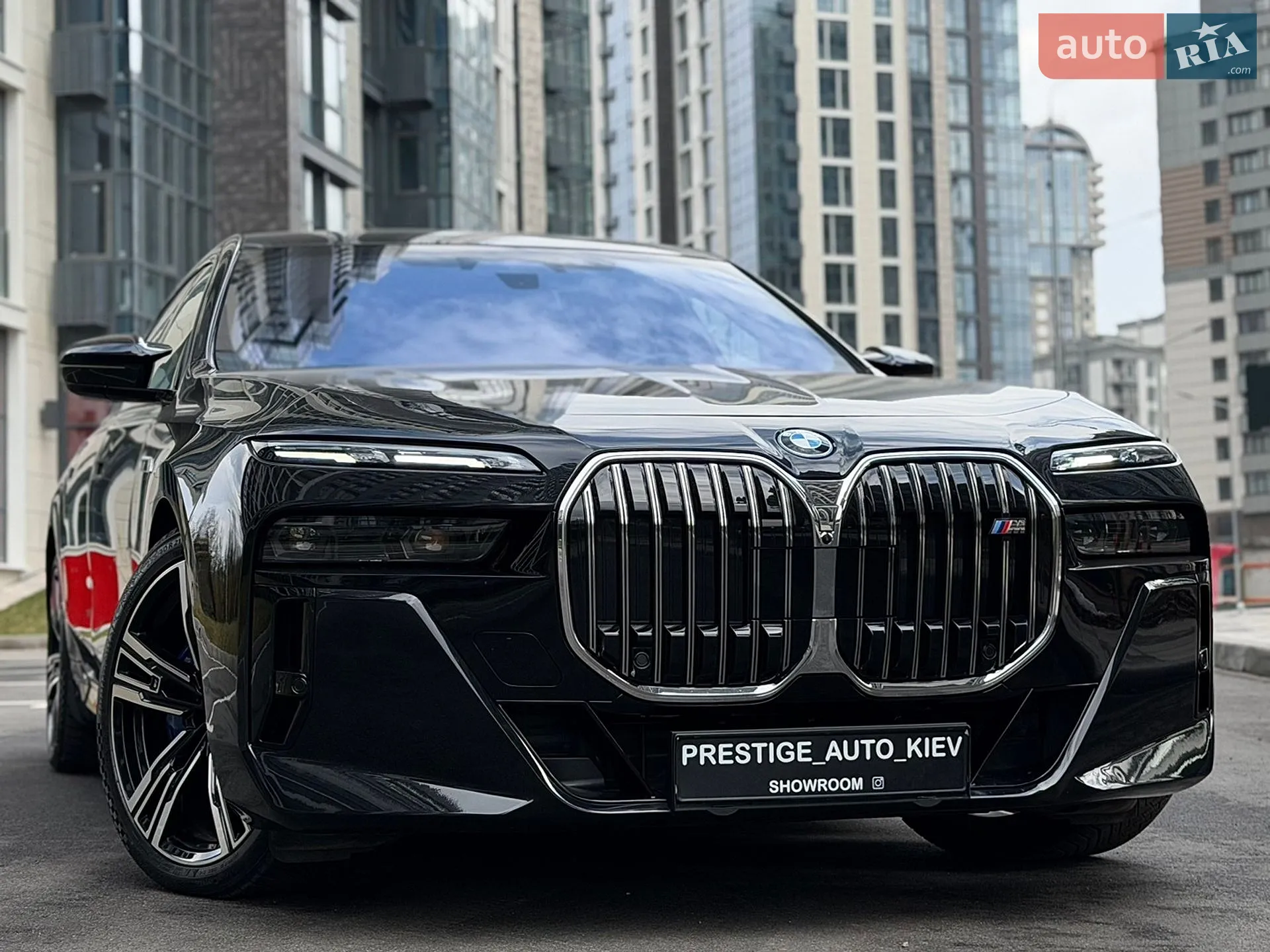 2023 BMW i7 - фото 1